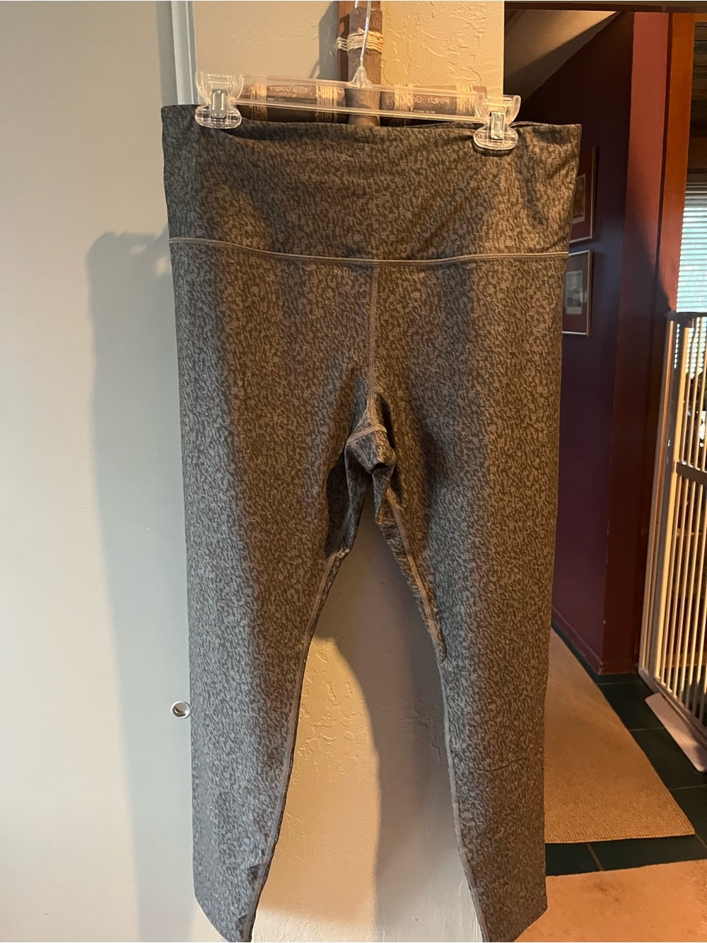 Athleta Heathered Charcoal Gray Green Performance Leggings Womens Xl
